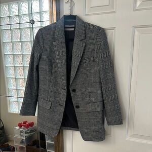 Everlane Gray Blazer with Notched Lapels